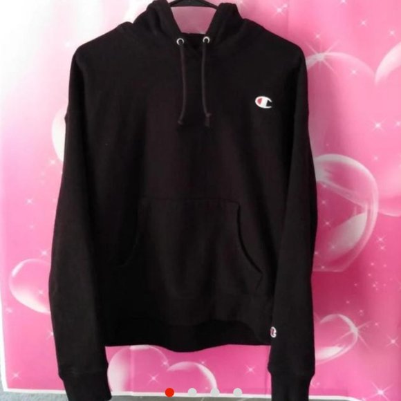 BLACK CHAMPION HOODIE ! 🖤 - Picture 1 of 4